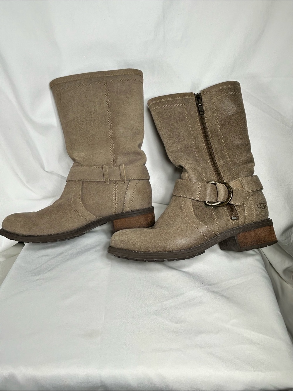 UGG Suede Moto Engineer Boots Taupe Brown Buckle Zip Women’s Size 6